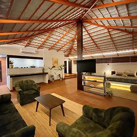 Boho'S Hotel-3