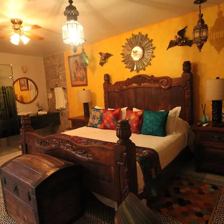 Eklectic Hotel Boutique-3