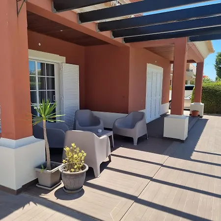 Casa Dos Cedros-2