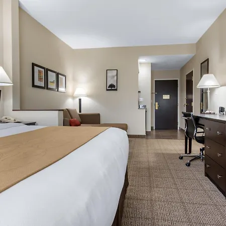 Comfort Suites Lafayette University Area-3