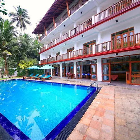 Rockside Beach Resort-2