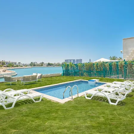 Le Royal Marina Hotel-3