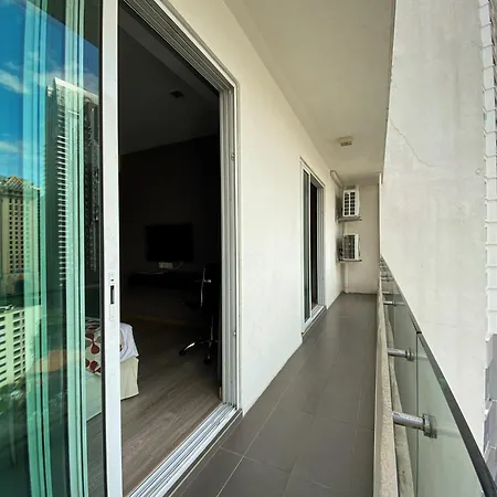 Ramada Suites By Wyndham Kuala Lumpur City Centre-2