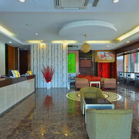 Townhouse Oak Hotel Holmes Johor Jaya-3