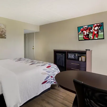Red Roof Inn New Stanton-2