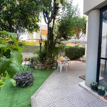 Villa Luigi XVI-2