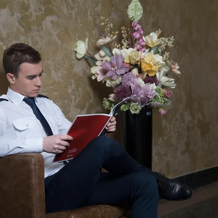 Flok Old Town - Hotel Marshal-3