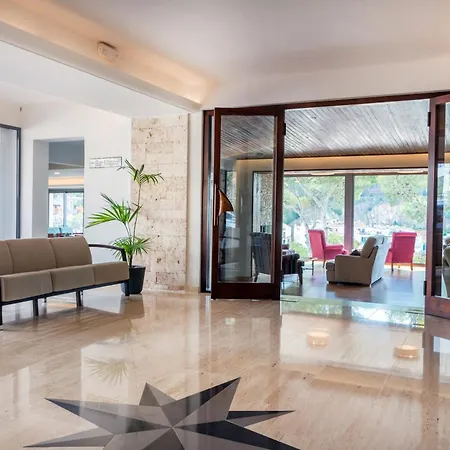 Hotel Hostalillo By Escampa Hotels-3