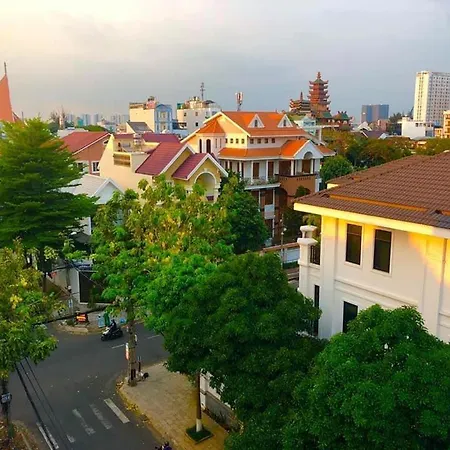 Nhu Y Hotel-3
