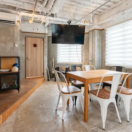 U.House-3