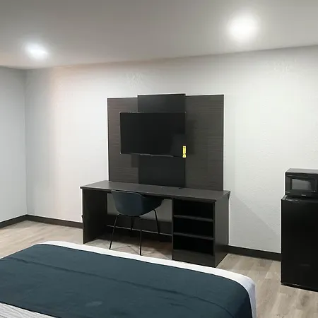 Motel 6 Brighton Co Denver Northeast-3