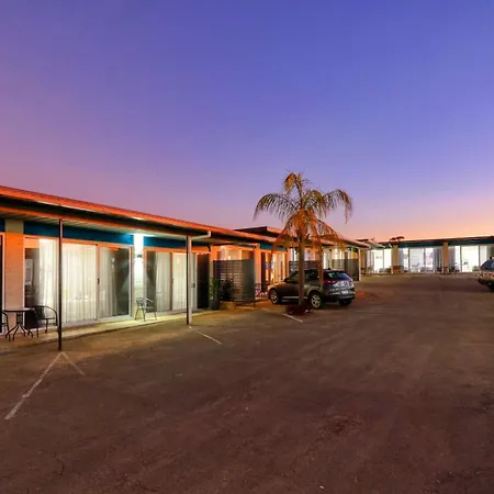 Hilltop Motel-2