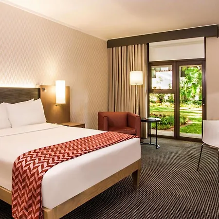 Garden Court Polokwane-3