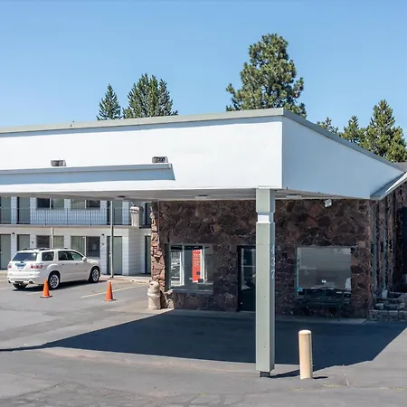 Bend Inn & Suites-3