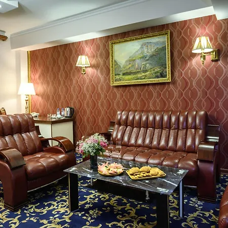 Royal Plaza By Stellar Hotels, Yerevan-3