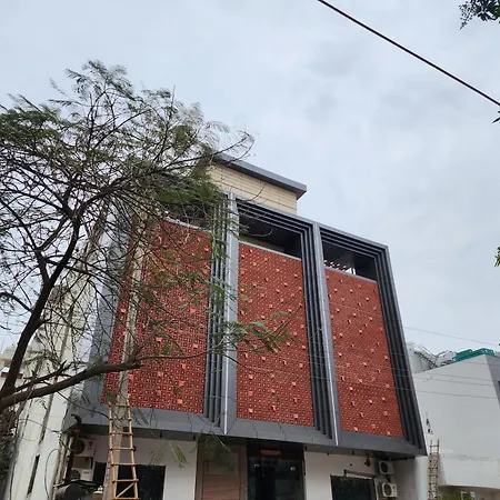 Square 9 Inn - A Boutique Hotel-3