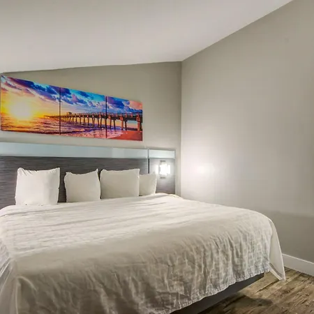 Clarion Pointe Tampa-Brandon Near Fairgrounds And Casino-2