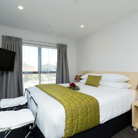2 On Whiteleigh And 239 On Lincoln Motel-3