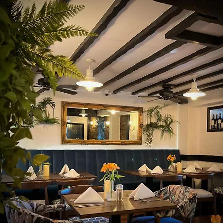 The Blue Boar - Historic Country Inn Near Stratford-Upon-Avon-3