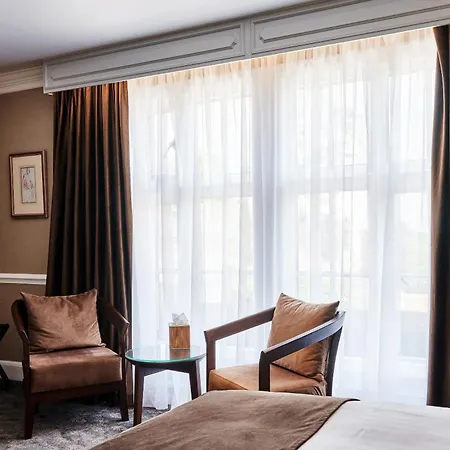 Warren House Hotel-3