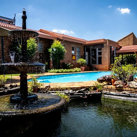 Asante Guest House-3