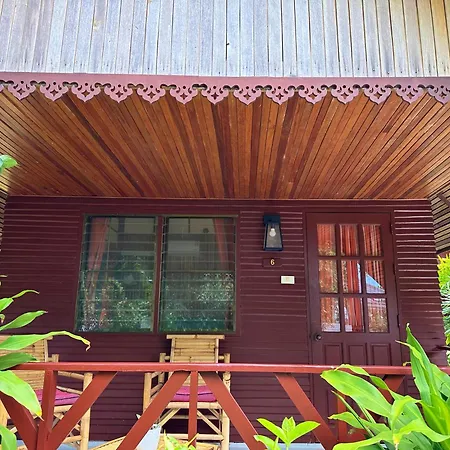 Bangrak Pier Bungalow-3