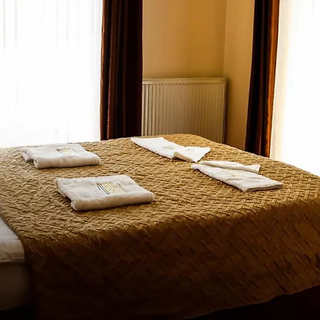 Hotel Parlament-2