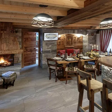 Chalet Matterhorn Francois - Central Alpine Chalet With Private Spa & Breakfast-3