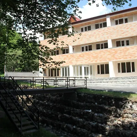Tsaghkahovit Hotel-3