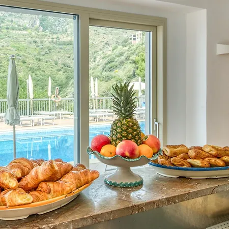 Hotel Antares-2