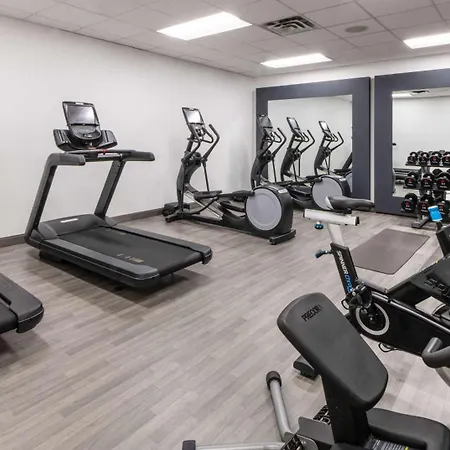 Doubletree By Hilton Newark Penn Station, Nj-3