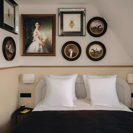 Solly Hotel Paris-3