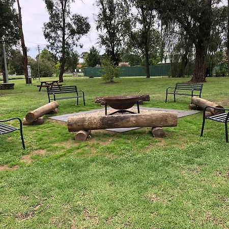 Armidale Tourist Park-2