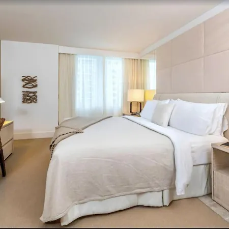 1 Hotel & Homes Miami Beach Oceanfront Residence Suites By Joe Semary-3