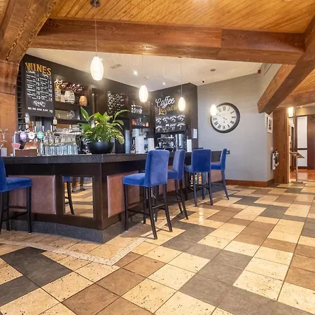 Carrigaline Court Hotel & Leisure Centre-3