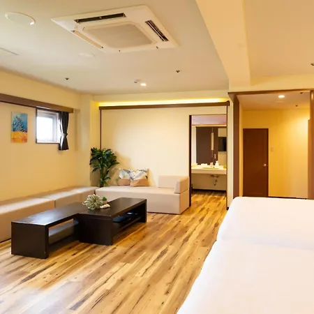 Rycom Crystal Hotel-3