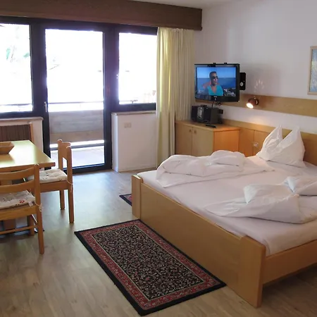 Alpina Mountain Resort-3