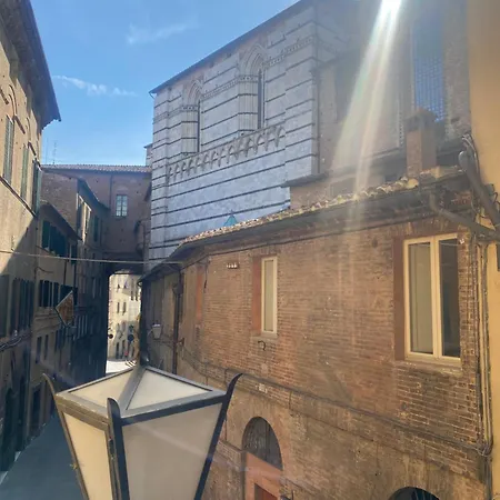 Alla Scala 1746-3