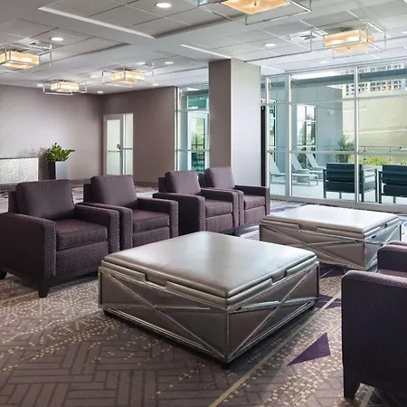 Embassy Suites By Hilton Charlotte Uptown-3