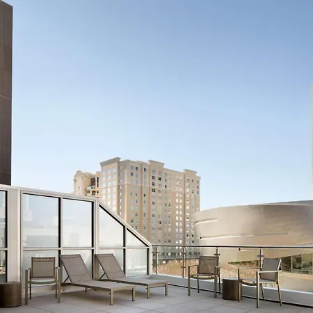 Embassy Suites By Hilton Charlotte Uptown-2