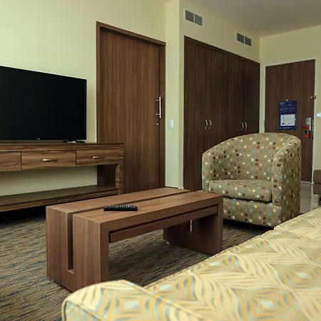 Hampton Inn By Hilton Irapuato-2