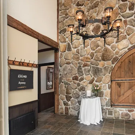 Christmas Farm Inn And Spa-2