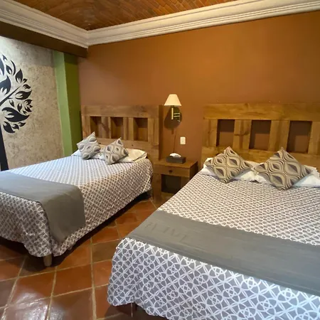 Hotel Ana Catalina And Suites-2