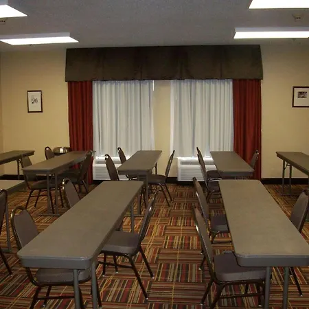 Hampton Inn Uniontown-2