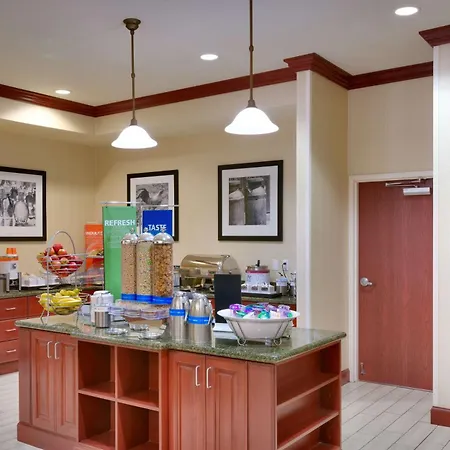 Hampton Inn Tremonton-3