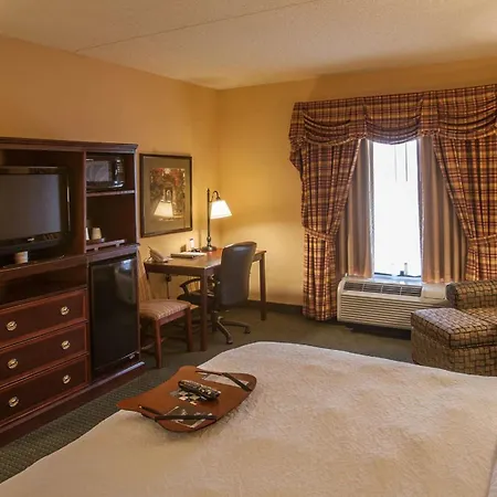 Hampton Inn & Suites Stillwater-2
