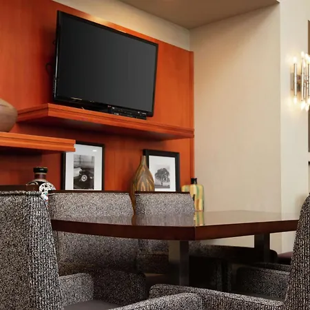 Hampton Inn & Suites By Hilton Barrie-2