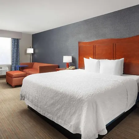 Hampton Inn Medford-2
