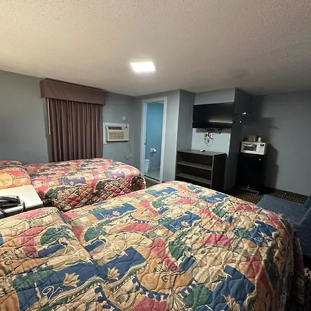 Rodeway Inn & Suites Walhalla-3