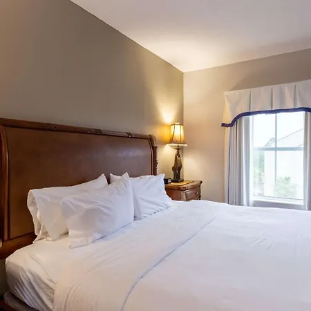 Hampton Inn & Suites Jacksonville Deerwood Park-2